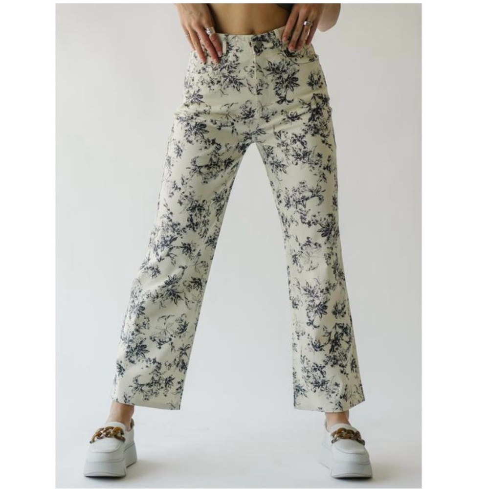 Castana Watercolor Floral Pant in Ivory